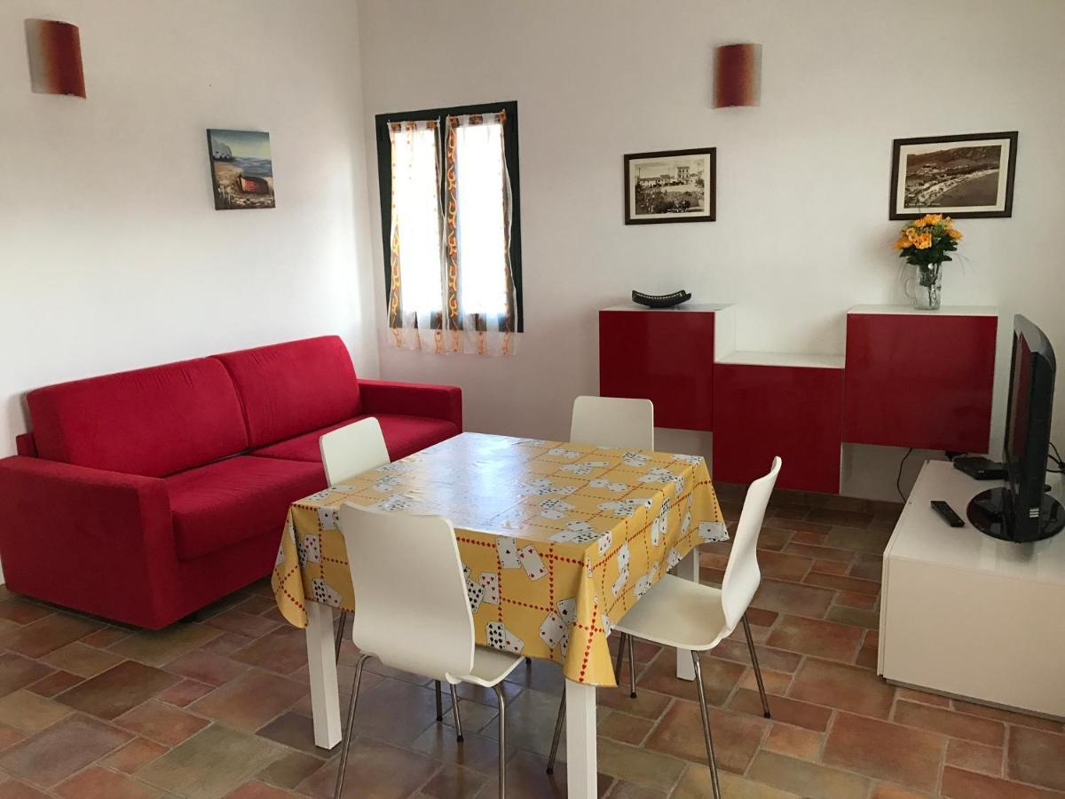 Appartement Li Frati Biancheddi à Santa Teresa Gallura Extérieur photo
